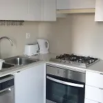Free Parking & 5min Walk To Subway