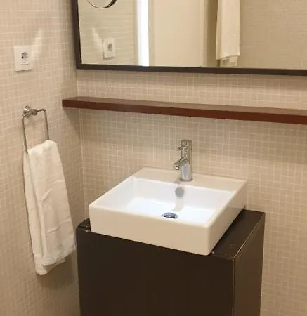 Free Parking & Self Check-In & 5Min Walk Subway