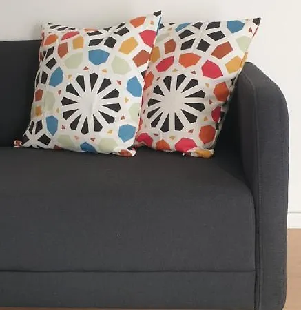 5min Walk From Subway Station & Free Parking Appartamento