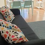 Free Parking & 5min Walk To Subway Lisboa