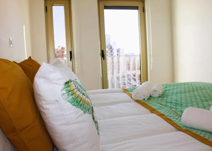 Appartamento Free Parking & 5min Walk To Subway